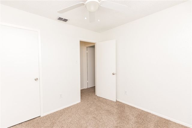 5133 Middlecoff B, Corpus Christi, TX 78413