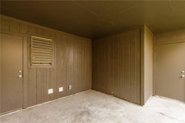 5133 Middlecoff B, Corpus Christi, TX 78413