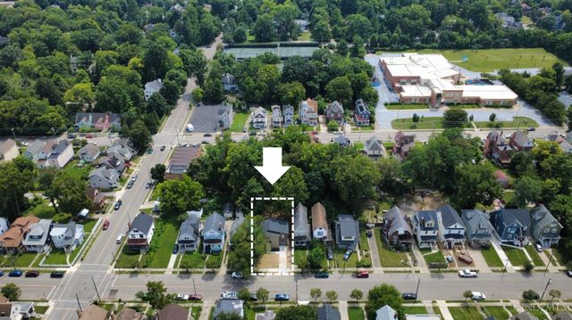 1869 Kinney Avenue, Cincinnati, OH 45207