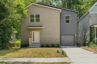 1869 Kinney Avenue, Cincinnati, OH 45207