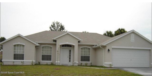 481 Aviation Avenue NE, Palm Bay, FL 32907