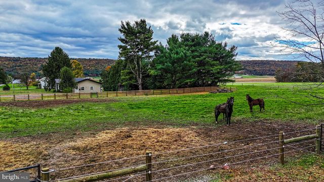 141 WEST ST, Madisonburg, PA 16852