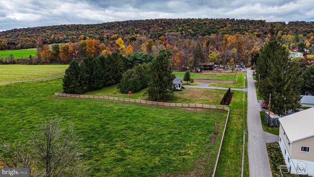 141 WEST ST, Madisonburg, PA 16852