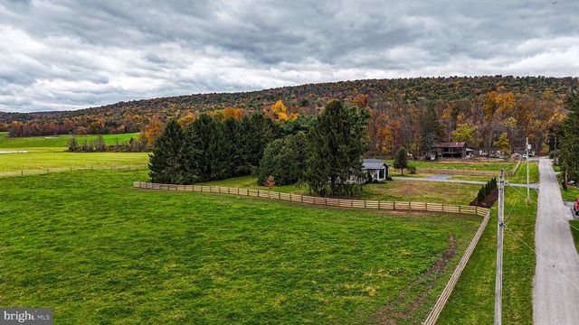 141 WEST ST, Madisonburg, PA 16852