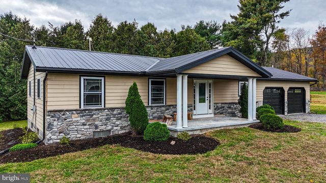 141 WEST ST, Madisonburg, PA 16852