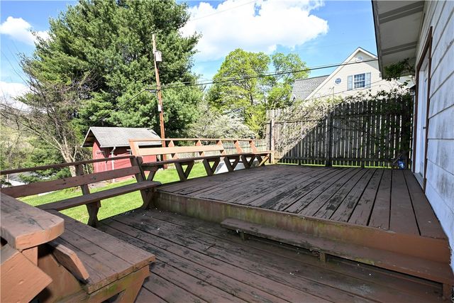46 Mannina, Charleroi Boro, PA 15432
