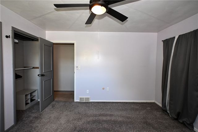 46 Mannina, Charleroi Boro, PA 15432