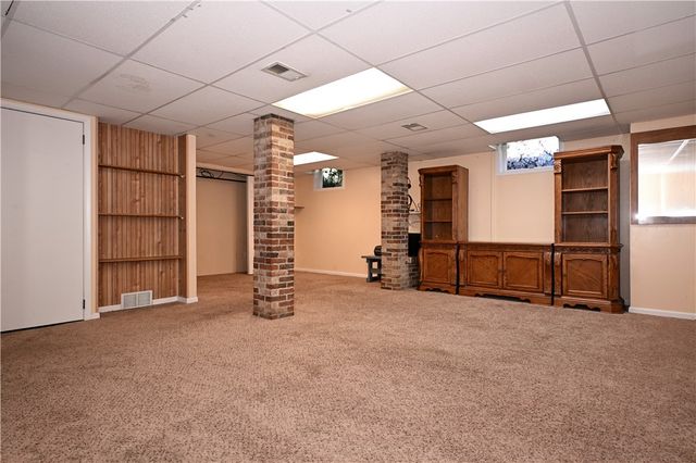 46 Mannina, Charleroi Boro, PA 15432
