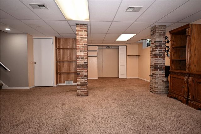 46 Mannina, Charleroi Boro, PA 15432