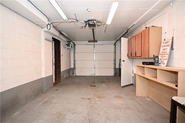 46 Mannina, Charleroi Boro, PA 15432