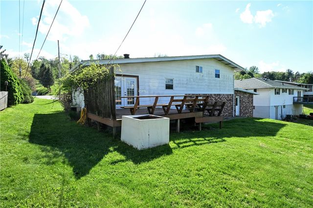 46 Mannina, Charleroi Boro, PA 15432