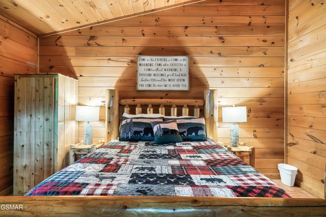 2619 Thad Trail, Sevierville, TN 37876