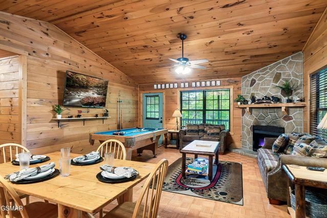 2619 Thad Trail, Sevierville, TN 37876