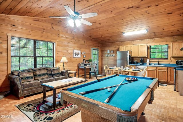 2619 Thad Trail, Sevierville, TN 37876