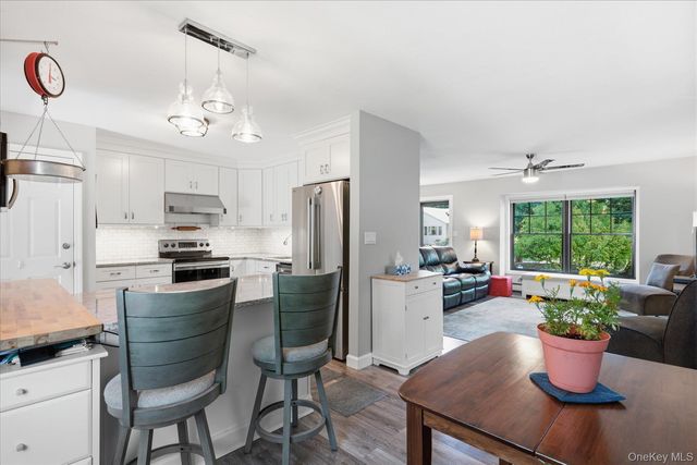 20 Lynbrook Drive, Sound Beach, NY 11789