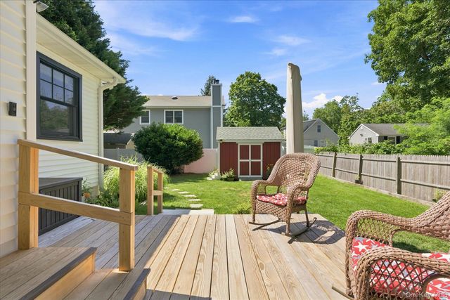 20 Lynbrook Drive, Sound Beach, NY 11789