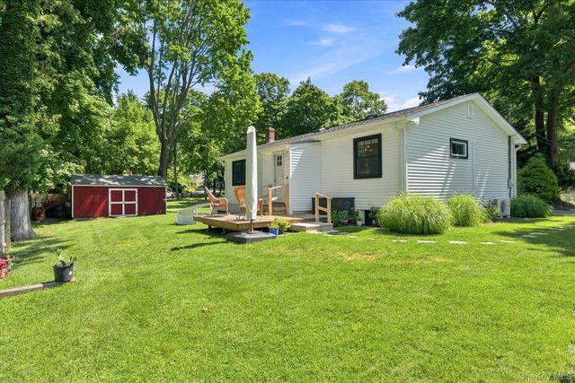 20 Lynbrook Drive, Sound Beach, NY 11789