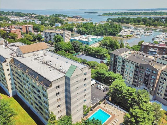 701 Pelham Road 2B, New Rochelle, NY 10805