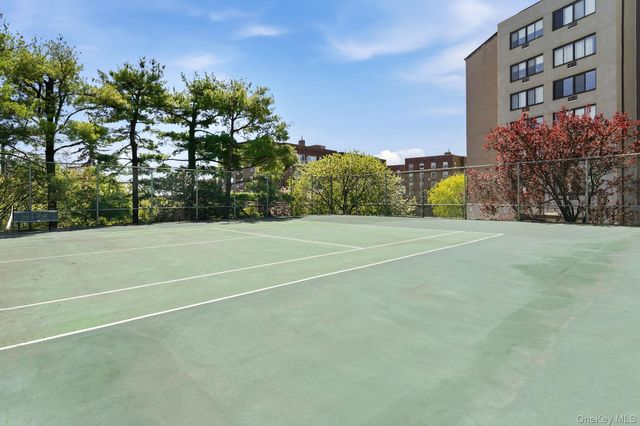 701 Pelham Road 2B, New Rochelle, NY 10805