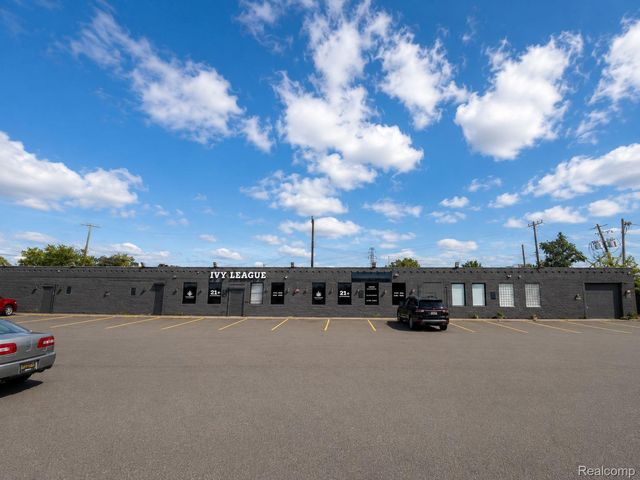 465 S Schaefer Highway, Detroit, MI 48217
