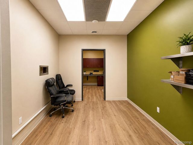 465 S Schaefer Highway, Detroit, MI 48217
