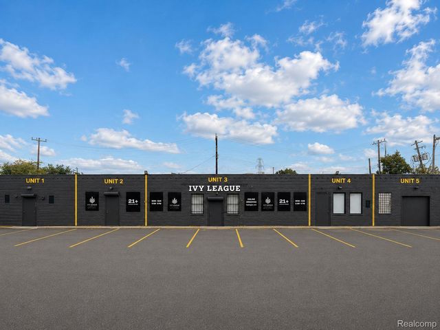 465 S Schaefer Highway, Detroit, MI 48217