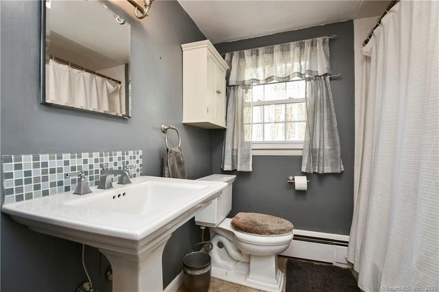 56 Myers Street, Putnam, CT 06260