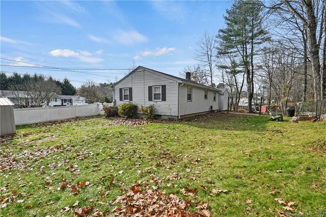 56 Myers Street, Putnam, CT 06260