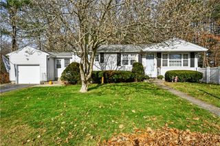 56 Myers Street, Putnam, CT 06260