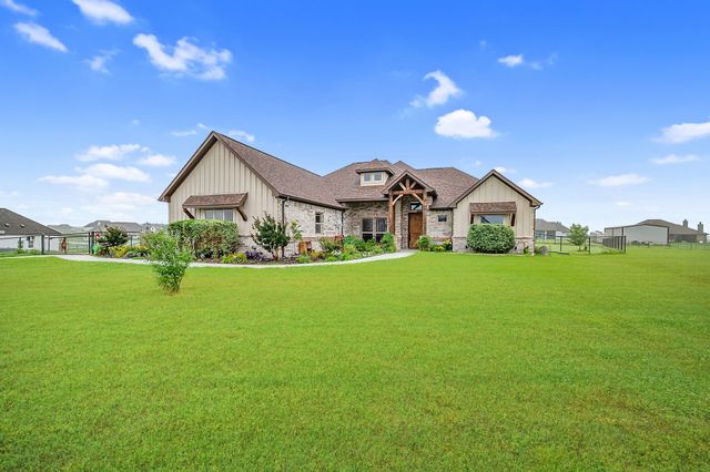 134 Southern Court, Springtown, TX 76082