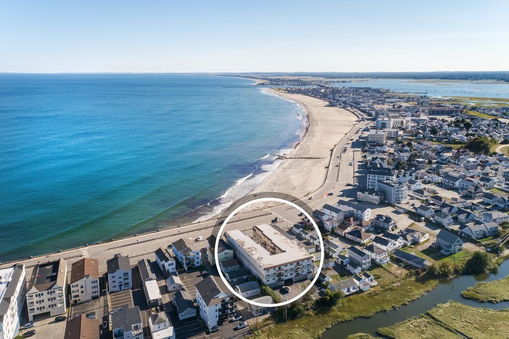 Image 1 of property listing at 407 Ocean Blvd Unit A2, Hampton, NH 03842