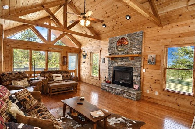 216 Dawn Lane, Ellijay, GA 30540