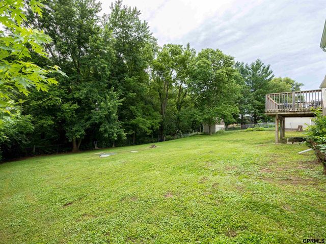 503 Ridge Road N, Council Bluffs, IA 51503