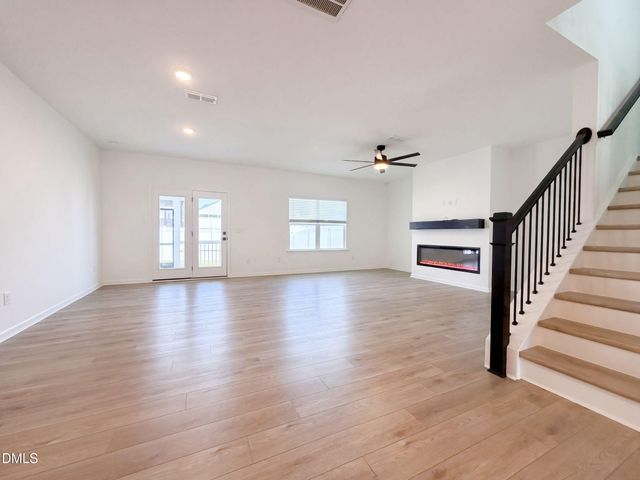 109 S Stonemill Trail, Clayton, NC 27520