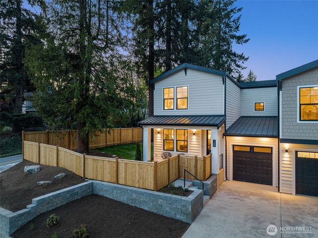 11608 NE 92nd Street, Kirkland, WA 98033