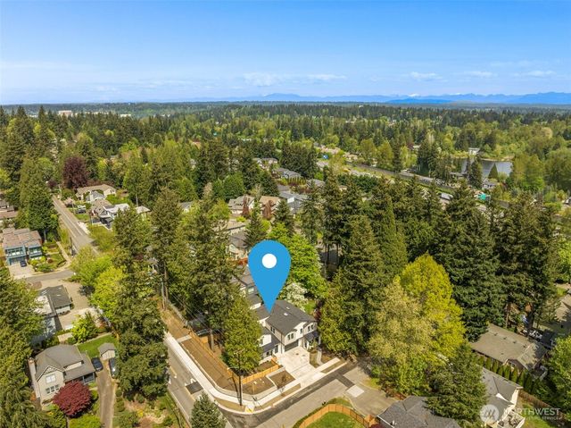 11608 NE 92nd Street, Kirkland, WA 98033