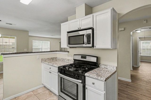 18011 Kinsale Valley Lane, Houston, TX 77060