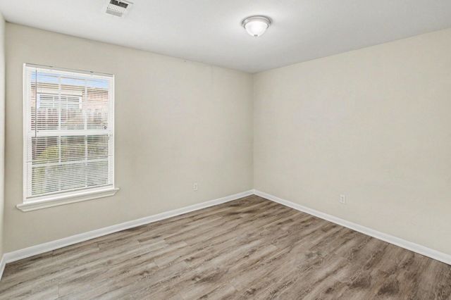 18011 Kinsale Valley Lane, Houston, TX 77060