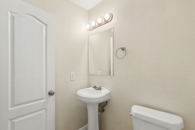 18011 Kinsale Valley Lane, Houston, TX 77060