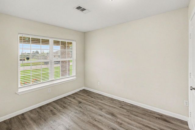 18011 Kinsale Valley Lane, Houston, TX 77060