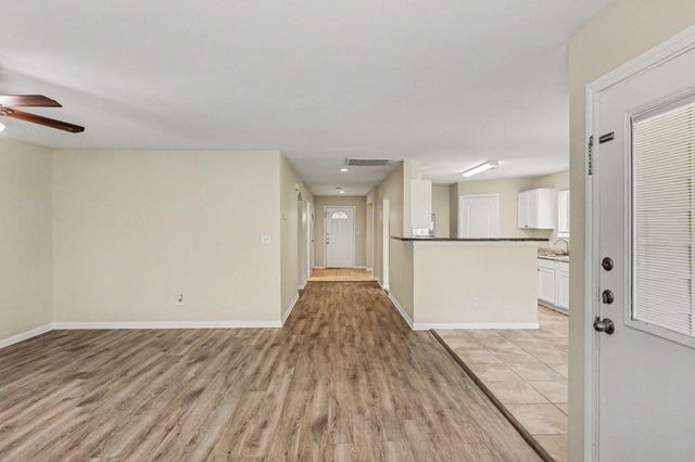 18011 Kinsale Valley Lane, Houston, TX 77060