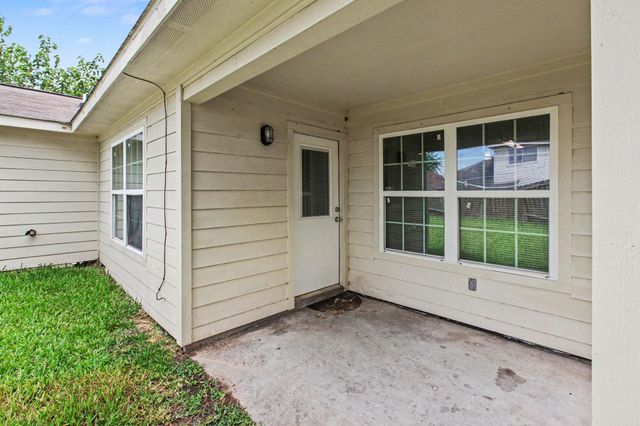 18011 Kinsale Valley Lane, Houston, TX 77060