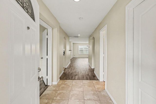 18011 Kinsale Valley Lane, Houston, TX 77060