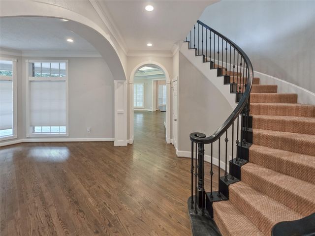 3815 Loch Glen Court, Houston, TX 77059