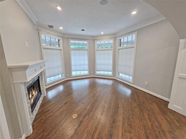 3815 Loch Glen Court, Houston, TX 77059