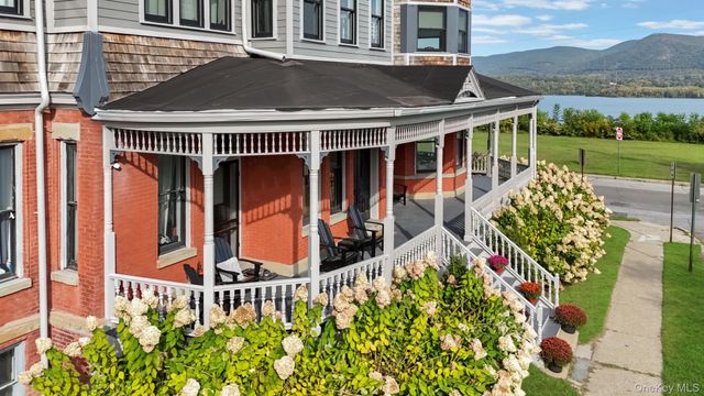2 Courtney Avenue, Newburgh, NY 12550