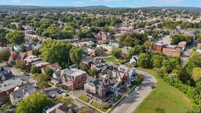 2 Courtney Avenue, Newburgh, NY 12550