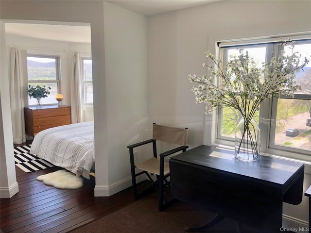 2 Courtney Avenue, Newburgh, NY 12550