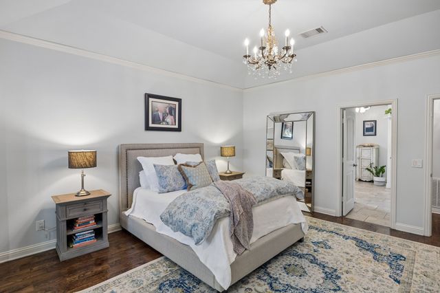 523 S Dallas Street, Van Alstyne, TX 75495
