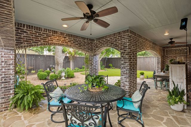 523 S Dallas Street, Van Alstyne, TX 75495
